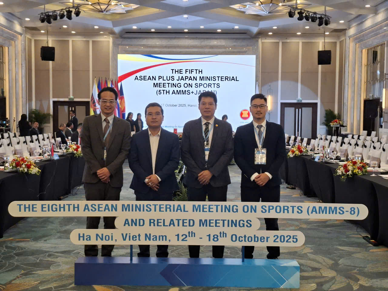 Chiến lược quốc tế hóa lực lượng doanh nhân Việt: Mạng lưới đại diện và “hộ chiếu tri thức” 2025–2035